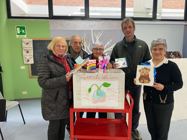 La Di Vittorio partecipa alla “Giornata della Cura della vita delle persone e del pianeta” con una raccolta di materiale scolastico donata alla Caritas